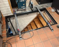 mini4 cadre en corniere google 